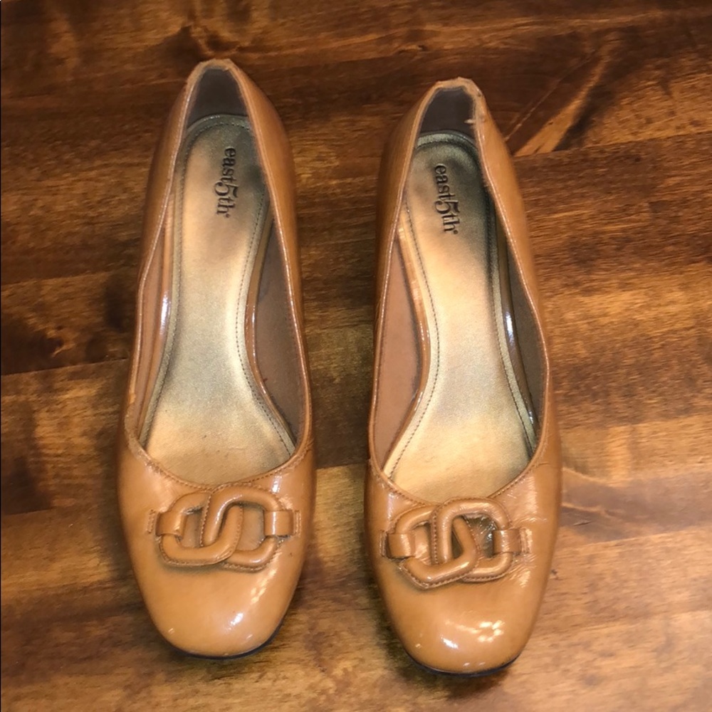 Tan Heels